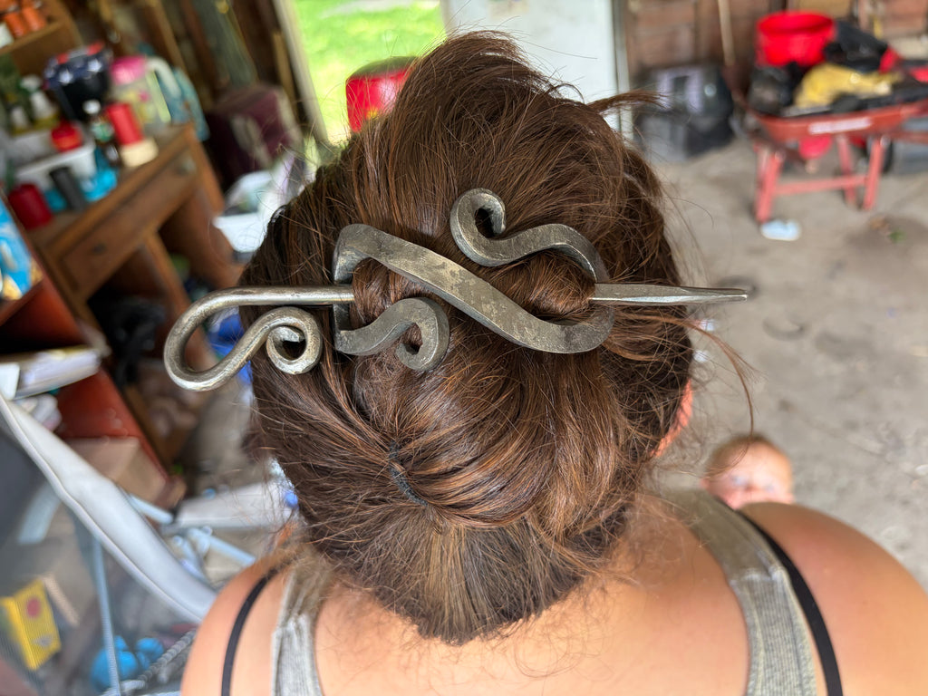 Hair pin